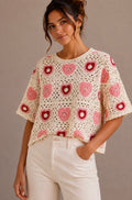 Top en crochet cœurs