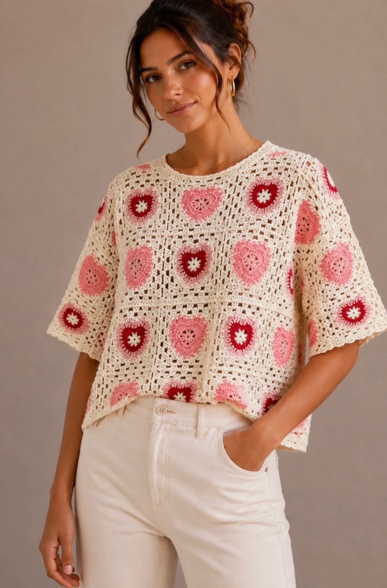 Top en crochet cœurs