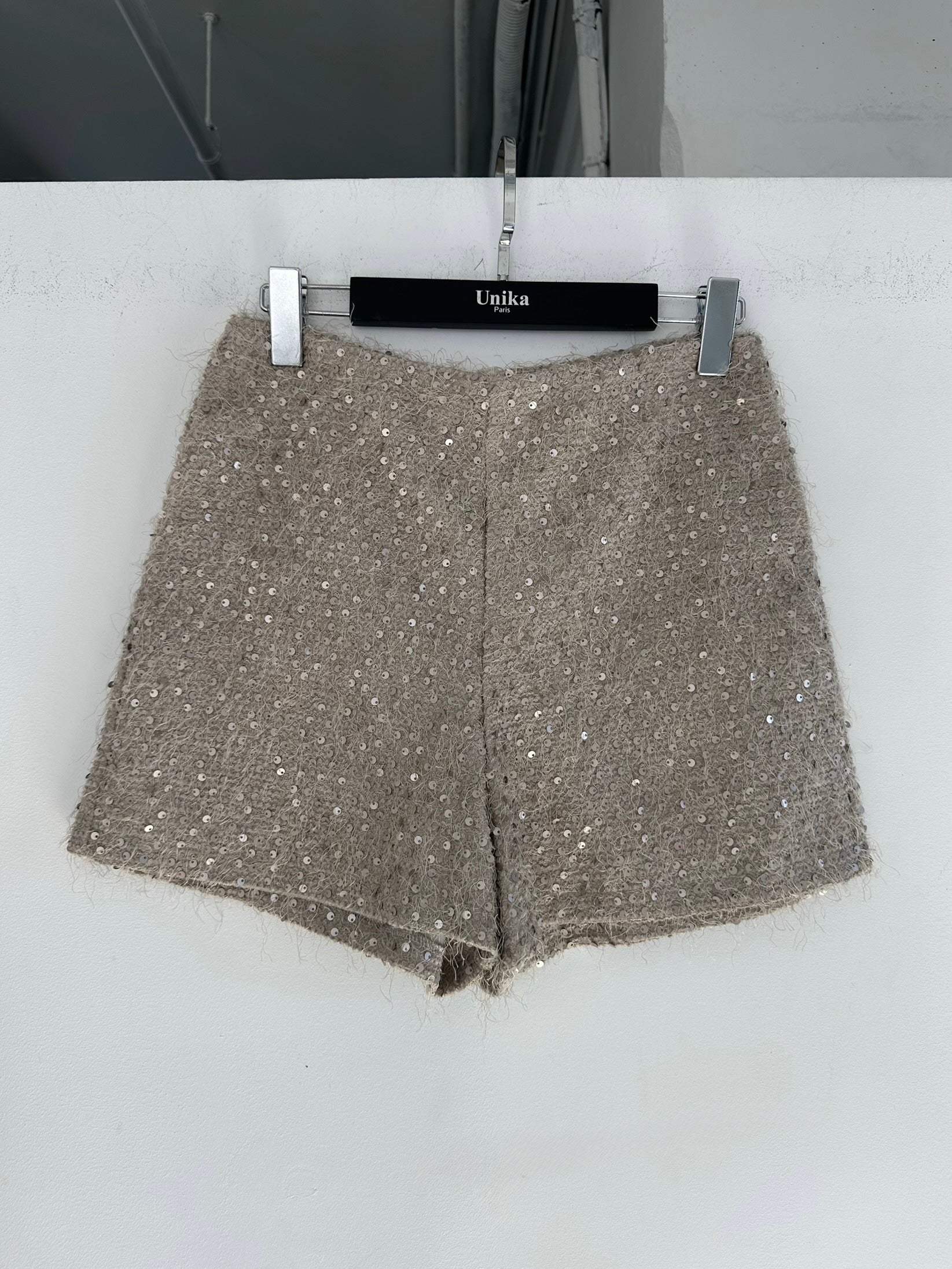 Short à sequins